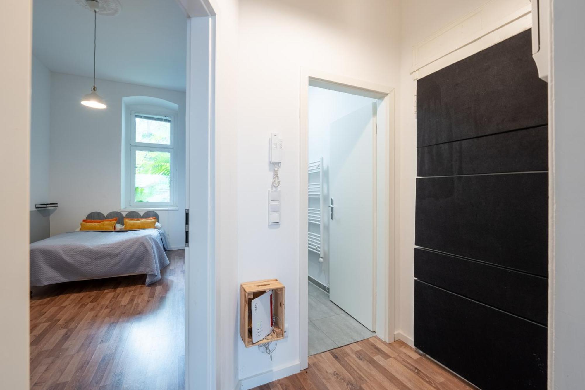 Modern, Central Flat With Workspace เบอร์ลิน ภายนอก รูปภาพ